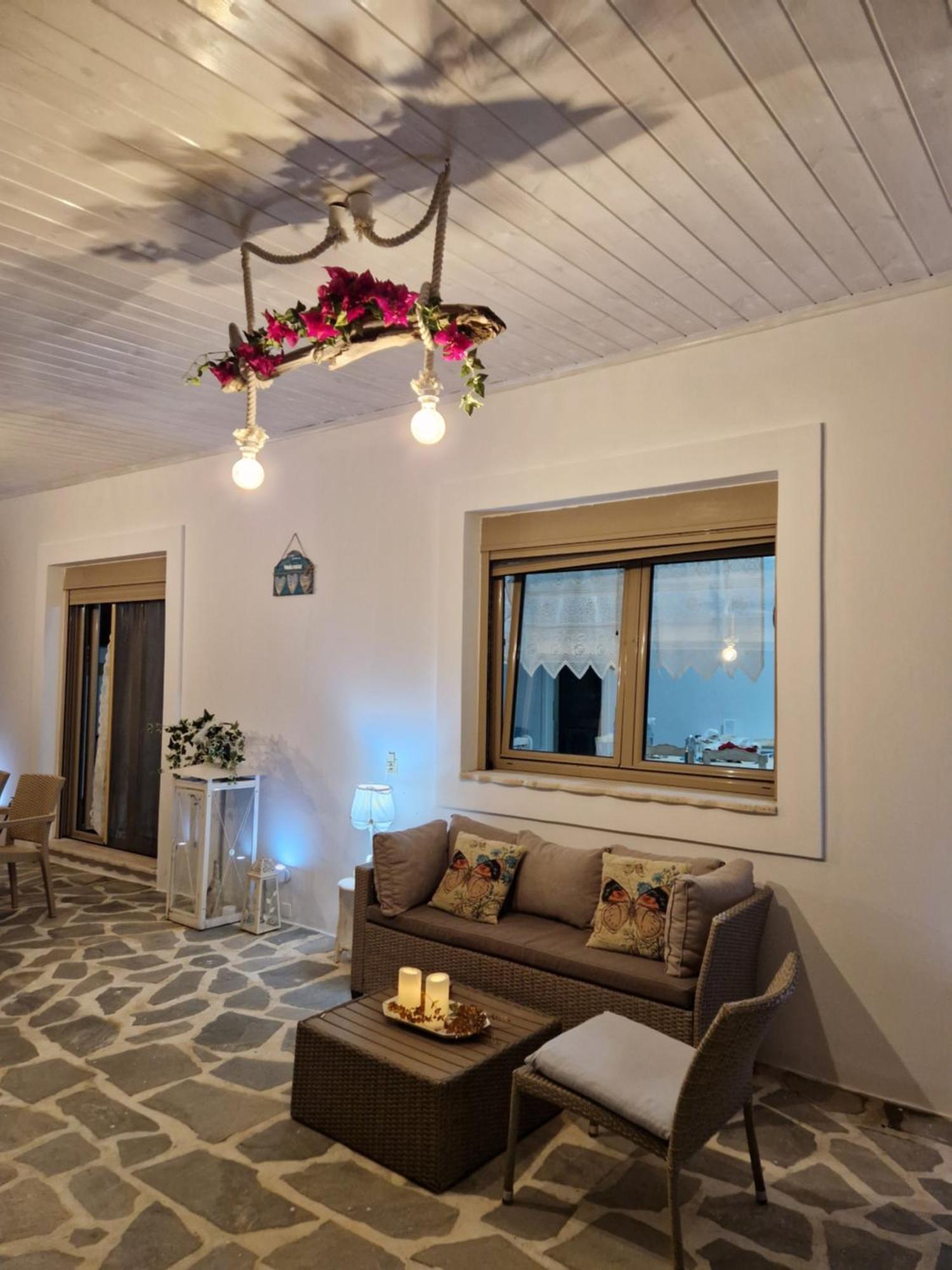 Bianca Suite & Home Psinthos Værelse billede